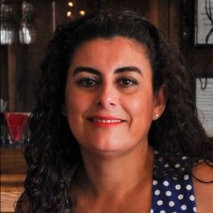 Meet your Posher, Elvia